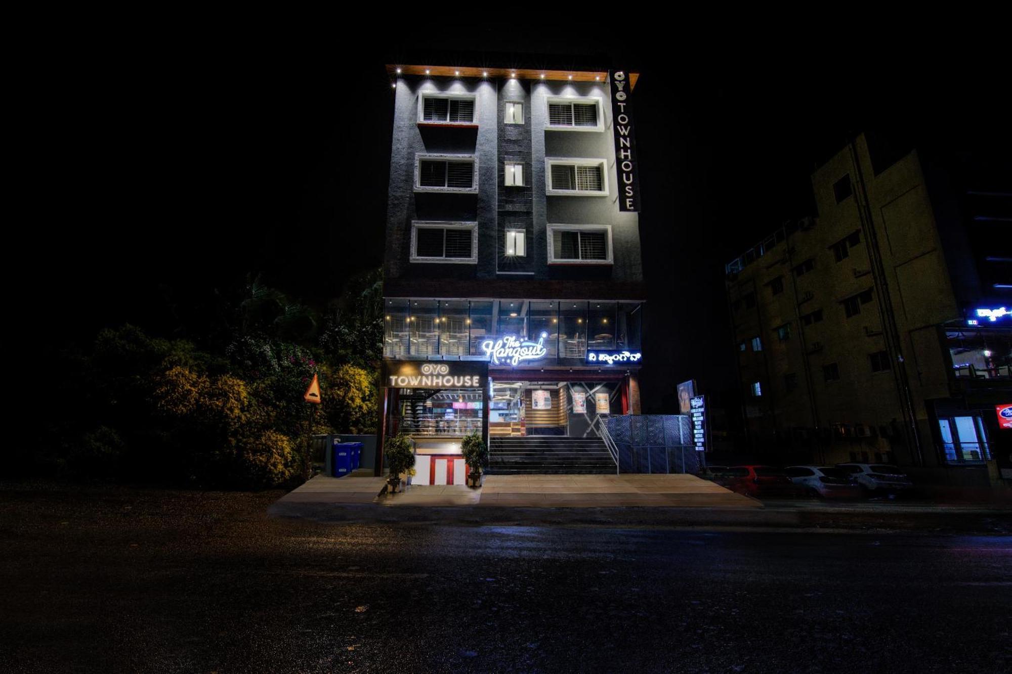 Super Townhouse Global Village Tech Park Near Kengeri Bus Terminal Metro Station Bangalore Exterior photo